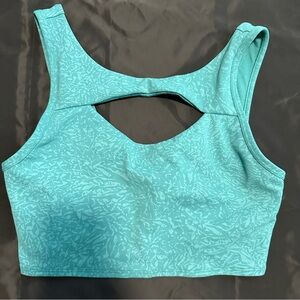 Like new lululemon cutout sports bra